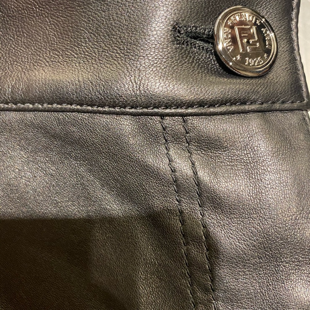 Authentic FENDI pants - Picture 4 of 6